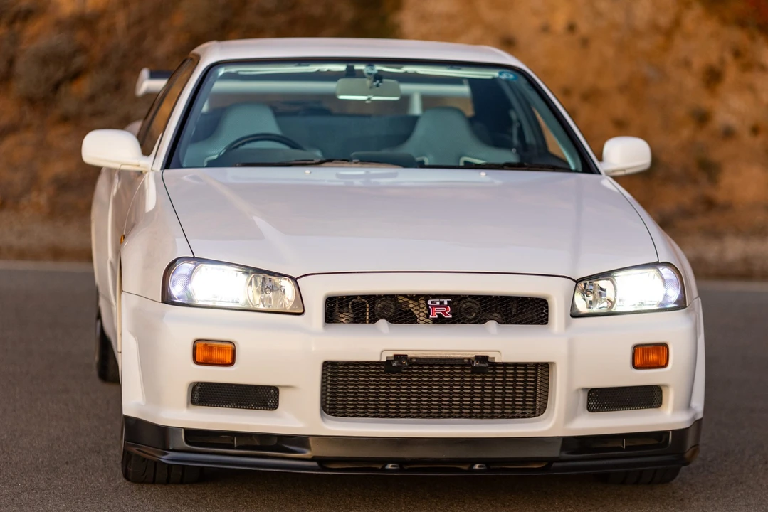 1999 Nissan R34 Skyline GT-R 10th Gen - Image 10 of 31