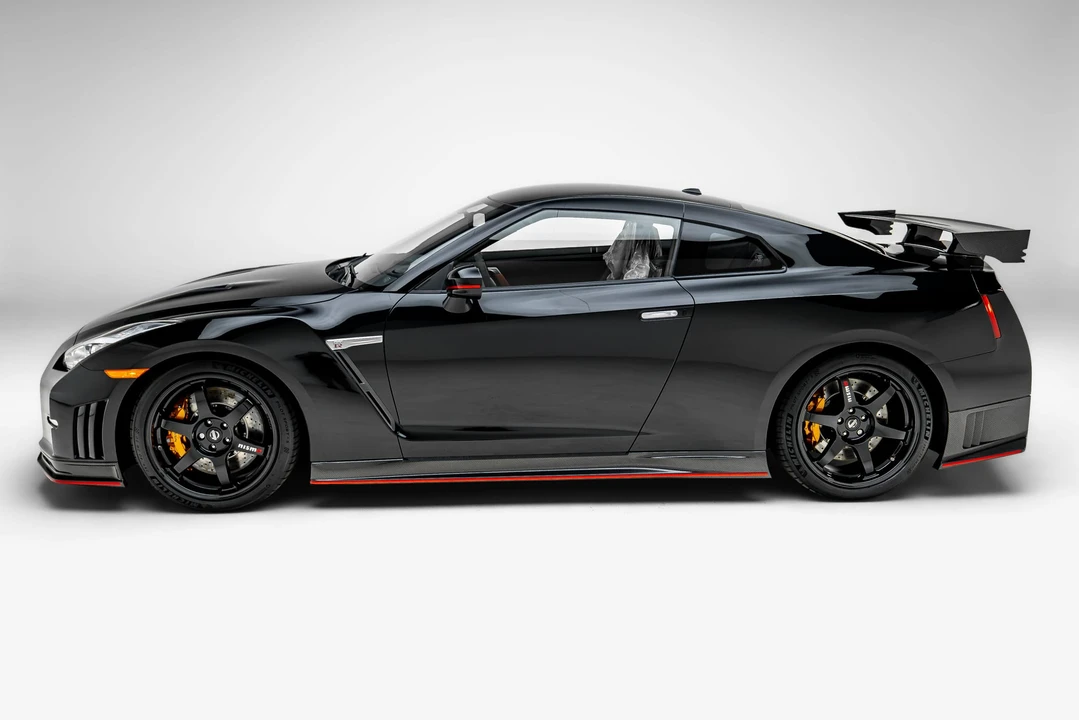 2016 Nissan R35 GT-R NISMO - Image 10 of 31