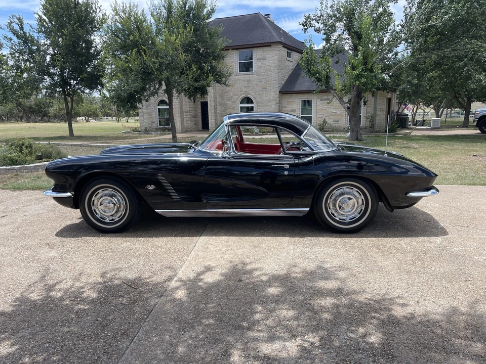 1962 Chevrolet Corvette C1 - Image 15 of 31