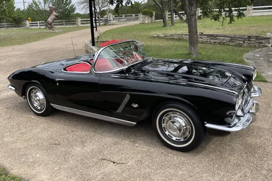 1962 Chevrolet Corvette 327/300