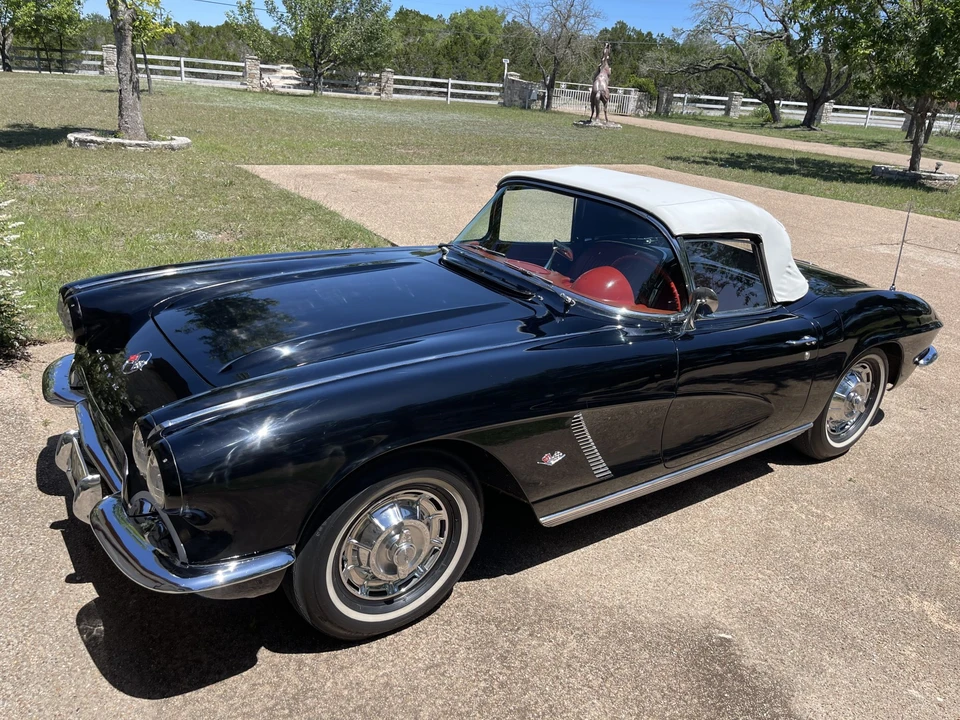 1962 Chevrolet Corvette C1 - Image 10 of 31