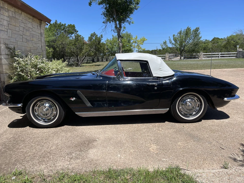 1962 Chevrolet Corvette C1 - Image 12 of 31