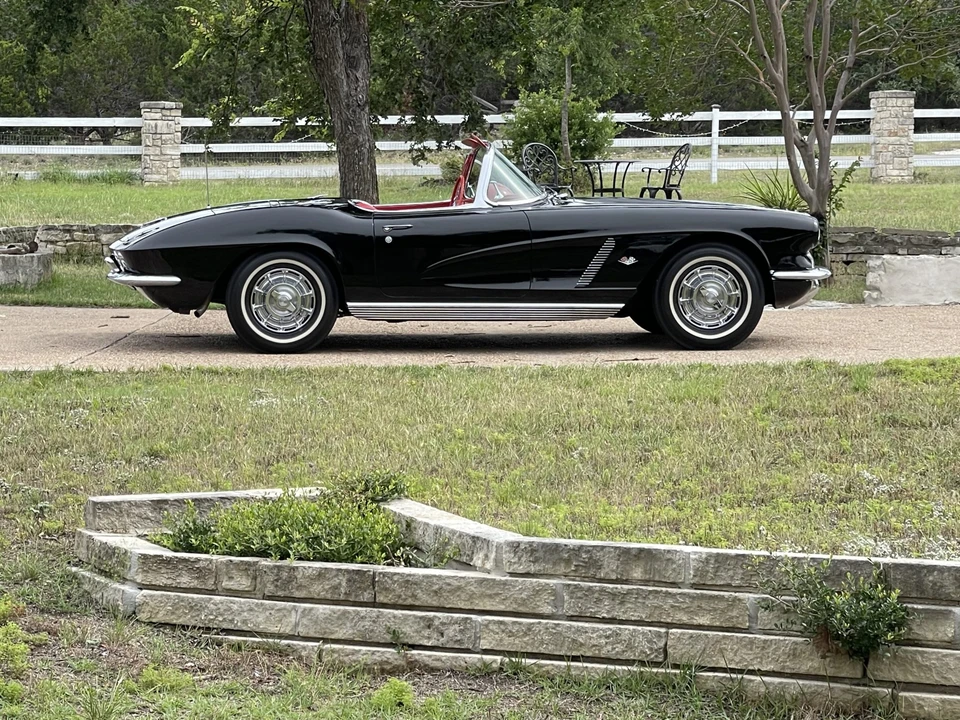 1962 Chevrolet Corvette C1 - Image 5 of 31