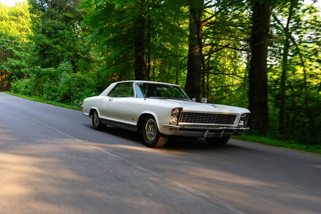 1965 Buick Riviera 1st Gen - Image 21 of 31