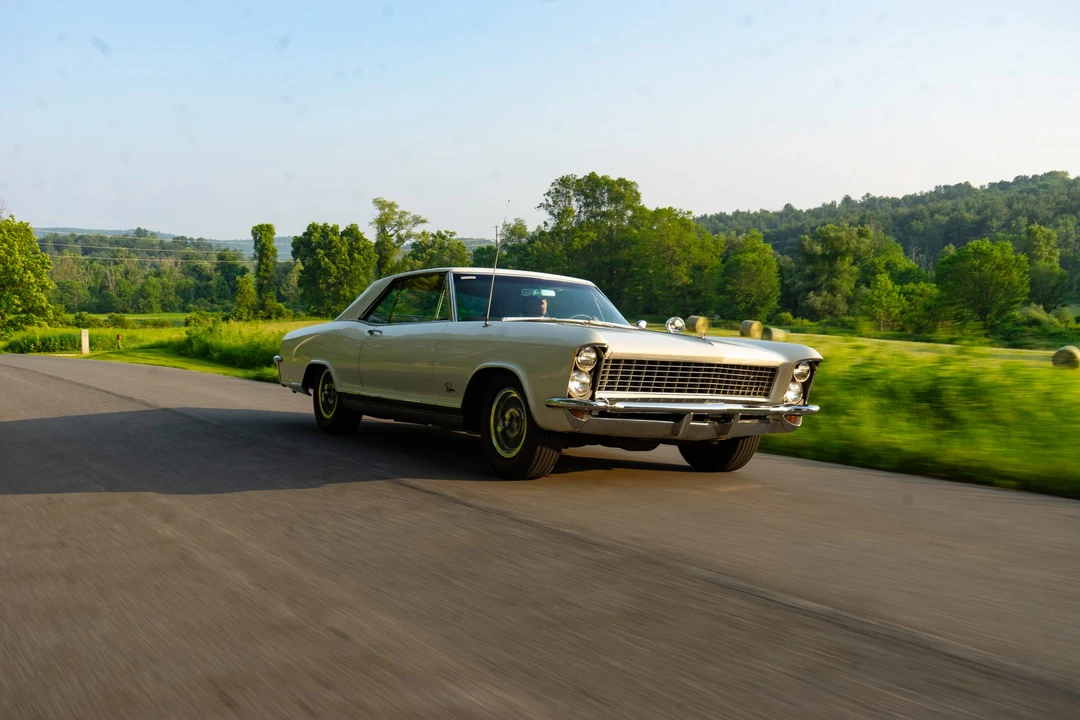 1965 Buick Riviera 1st Gen - Image 17 of 31