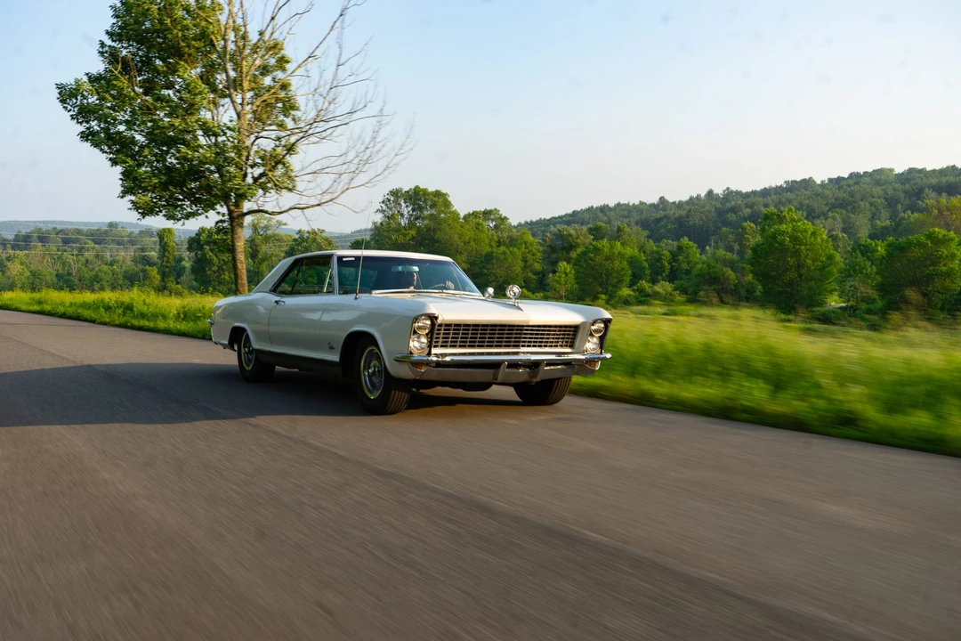 1965 Buick Riviera 1st Gen - Image 15 of 31