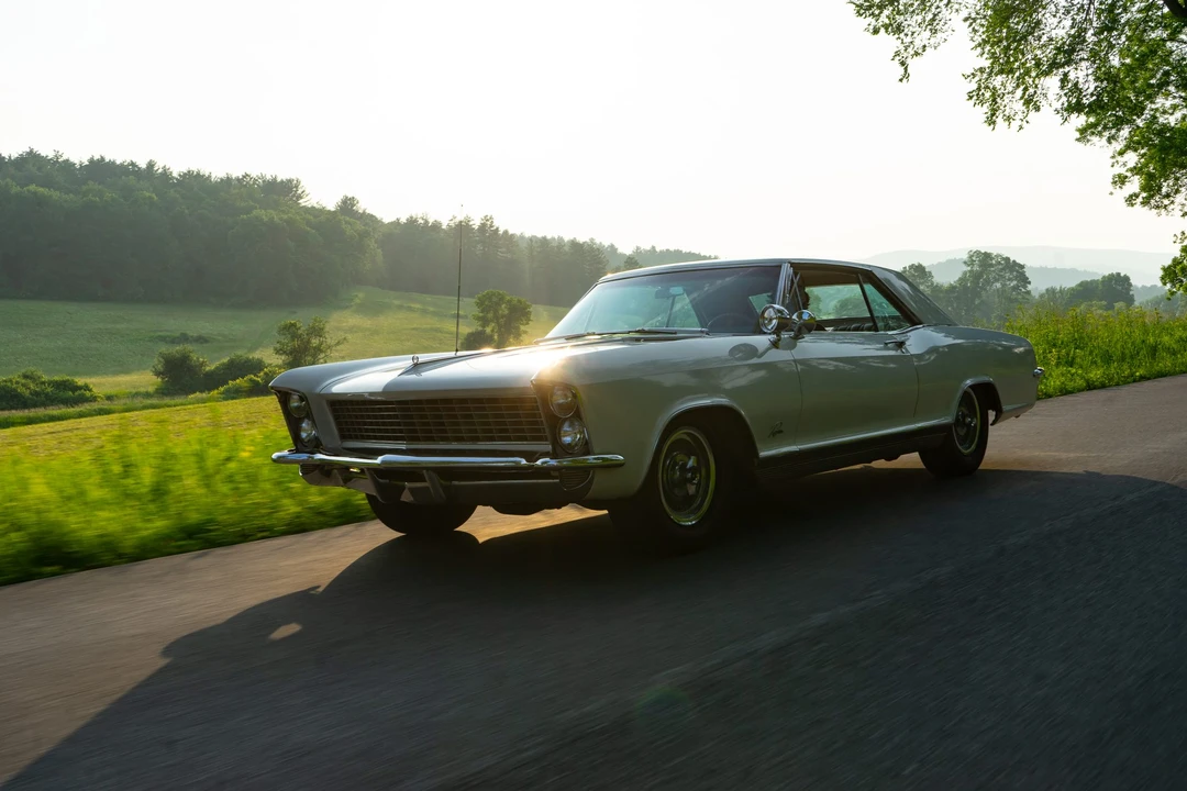 1965 Buick Riviera 1st Gen - Image 10 of 31