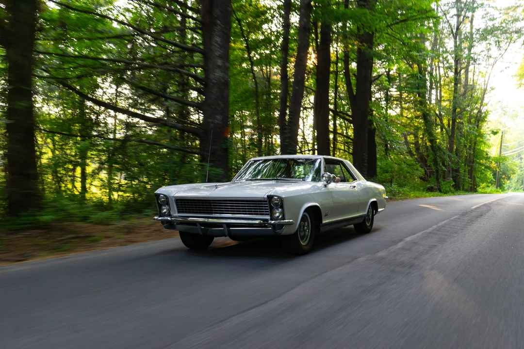 1965 Buick Riviera 1st Gen - Image 7 of 31