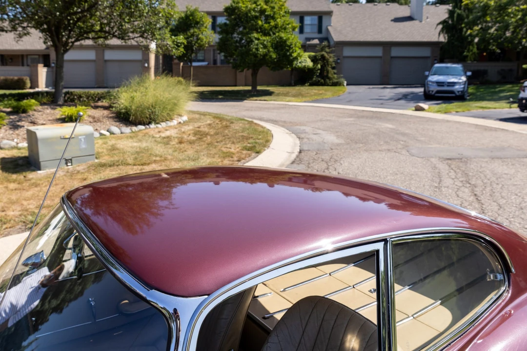 1965 Jaguar E-Type Series 1 - Image 19 of 31