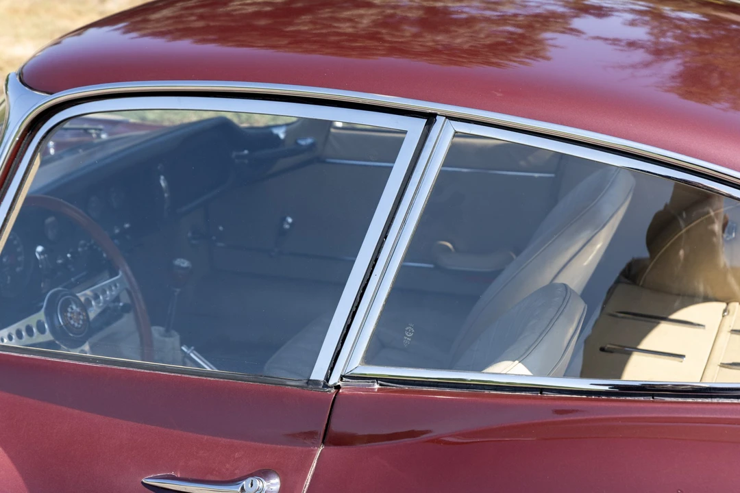 1965 Jaguar E-Type Series 1 - Image 22 of 31