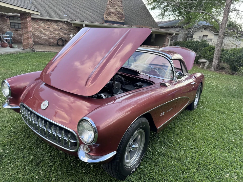 1957 Chevrolet Corvette C1 - Image 10 of 31
