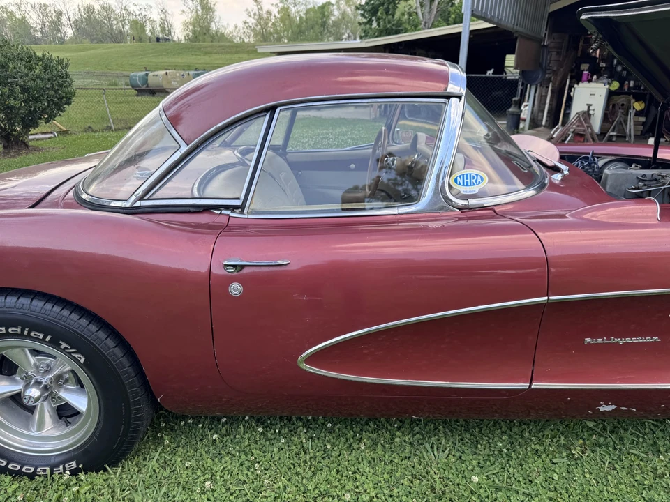 1957 Chevrolet Corvette C1 - Image 24 of 31