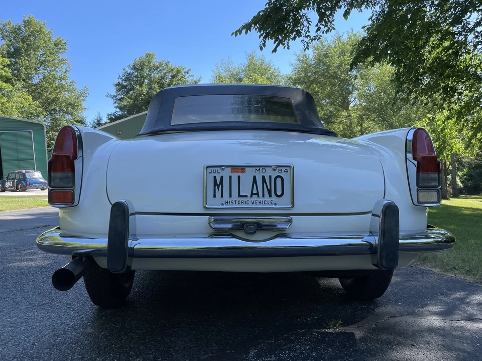 1960 Alfa Romeo 102-Series 2000 - Image 21 of 31