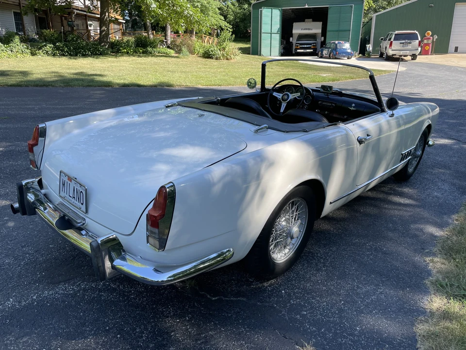 1960 Alfa Romeo 102-Series 2000 - Image 10 of 31