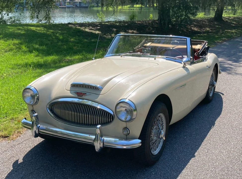 1964 Austin-Healey 3000 Mark III - Image 5 of 31