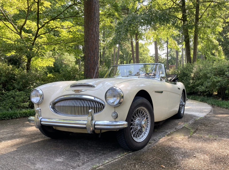 1964 Austin-Healey 3000 Mark III - Image 4 of 31