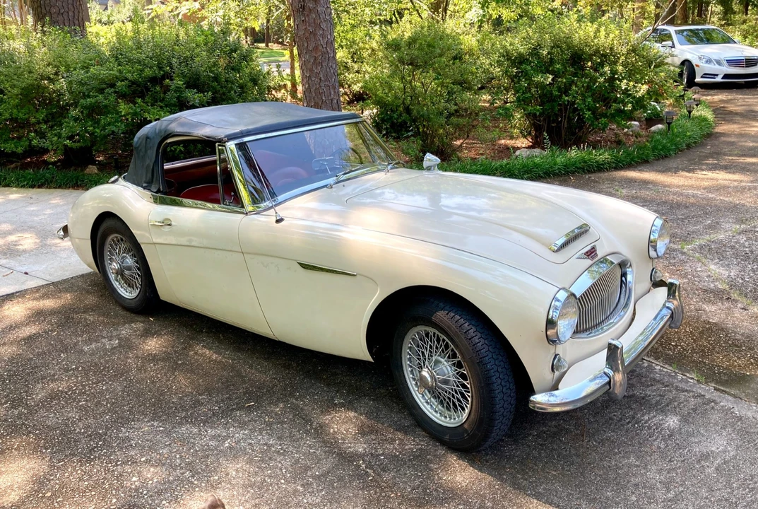 1964 Austin-Healey 3000 Mark III - Image 11 of 31