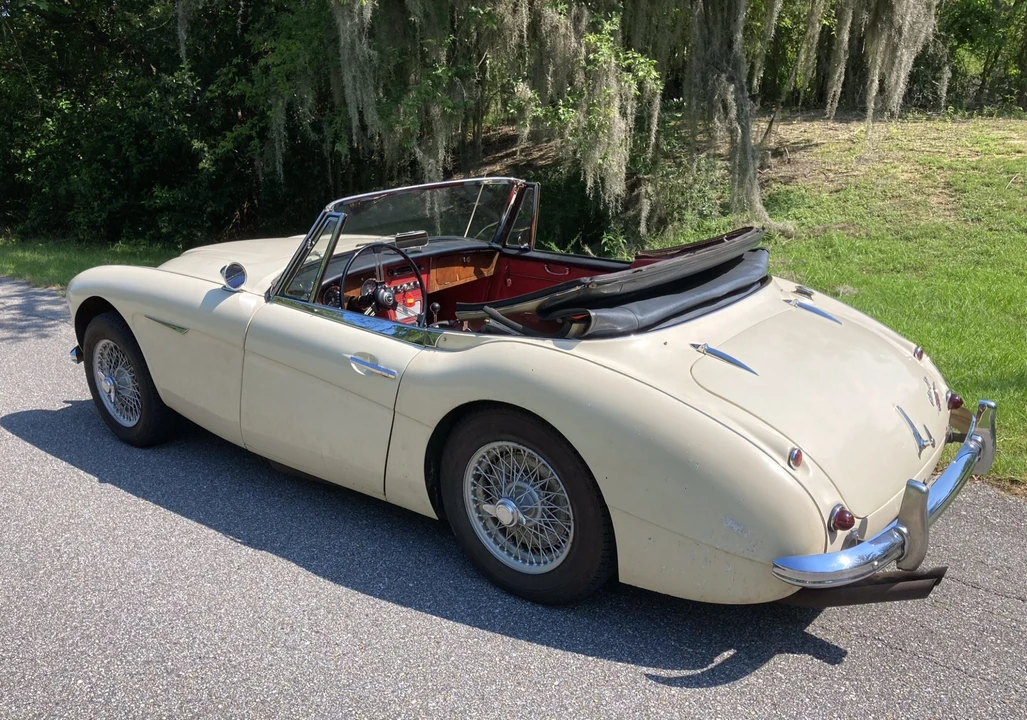 1964 Austin-Healey 3000 Mark III - Image 8 of 31