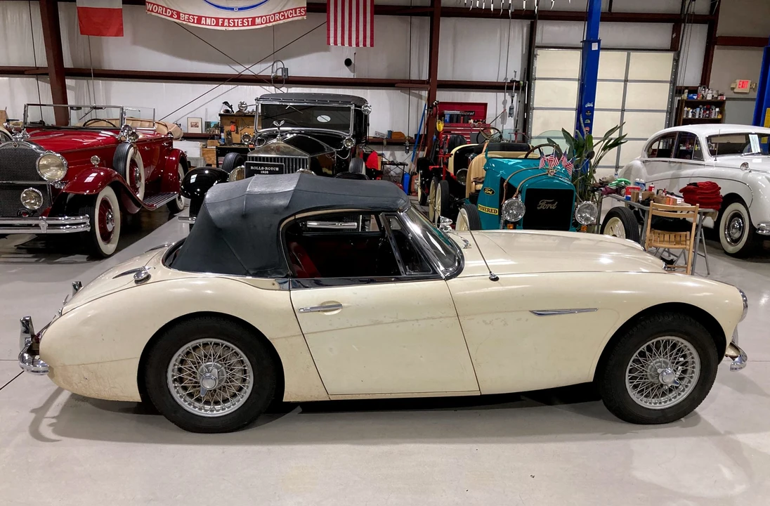 1964 Austin-Healey 3000 Mark III - Image 21 of 31