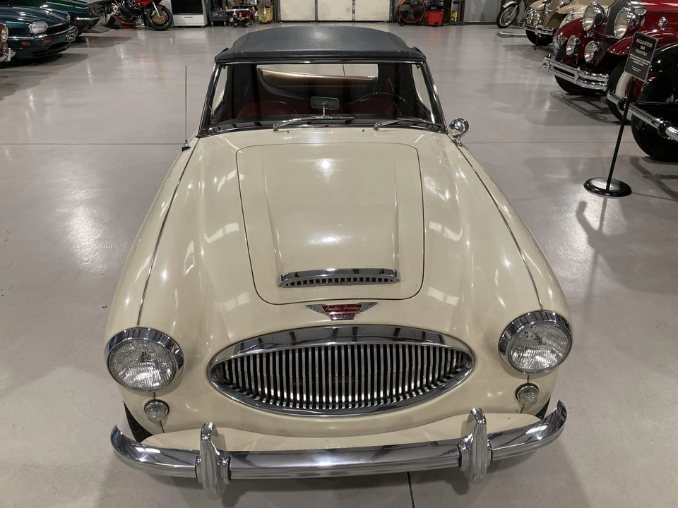 1964 Austin-Healey 3000 Mark III - Image 16 of 31