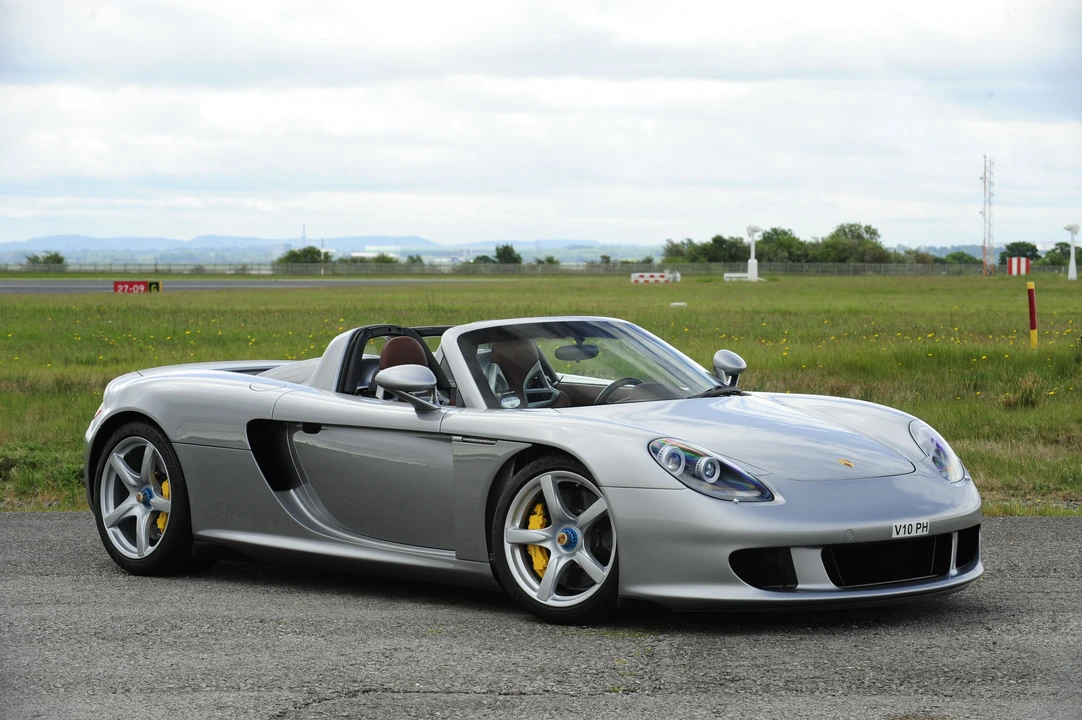 2004 Porsche Carrera GT - Image 15 of 23