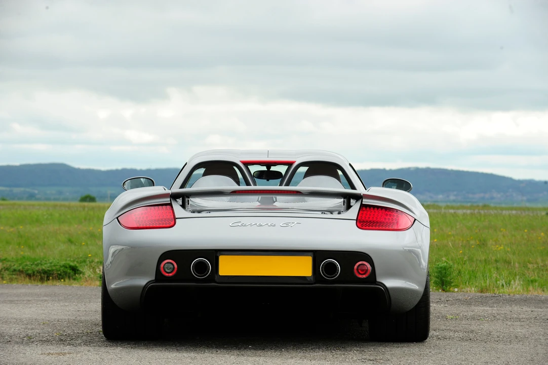 2004 Porsche Carrera GT - Image 4 of 23