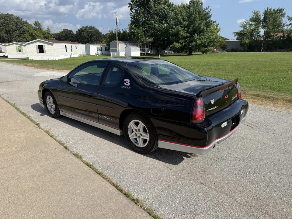 2002 Chevrolet Monte Carlo 6th Gen - Image 15 of 31