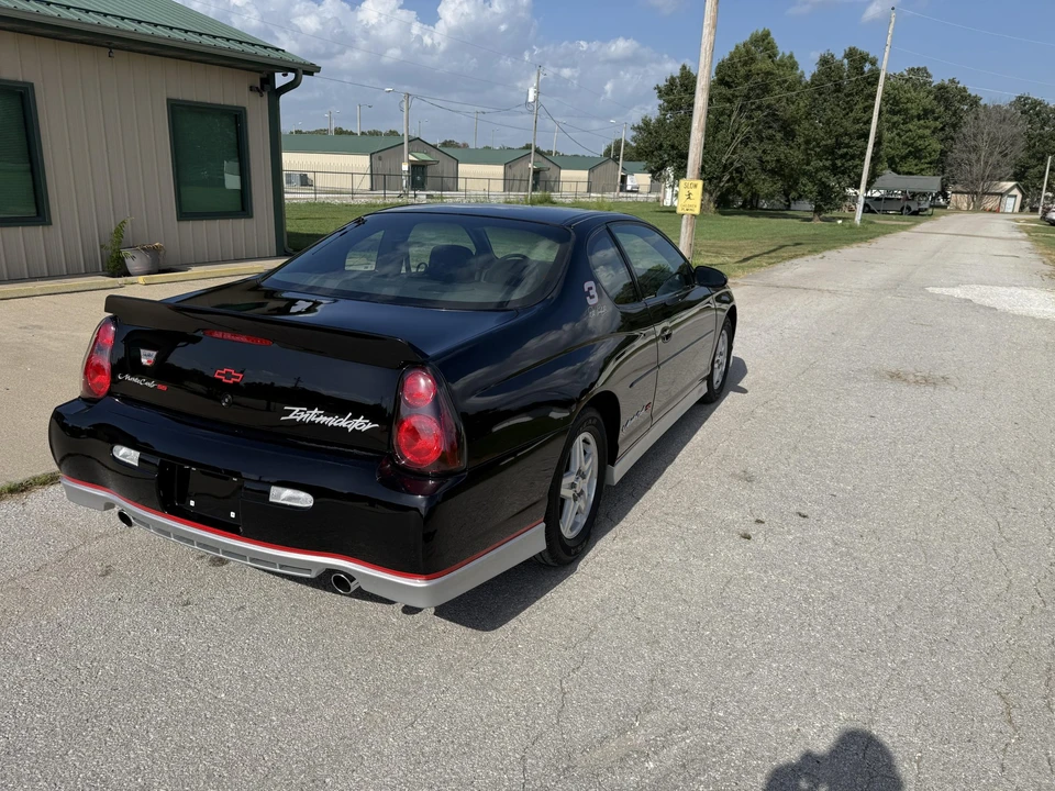 2002 Chevrolet Monte Carlo 6th Gen - Image 11 of 31