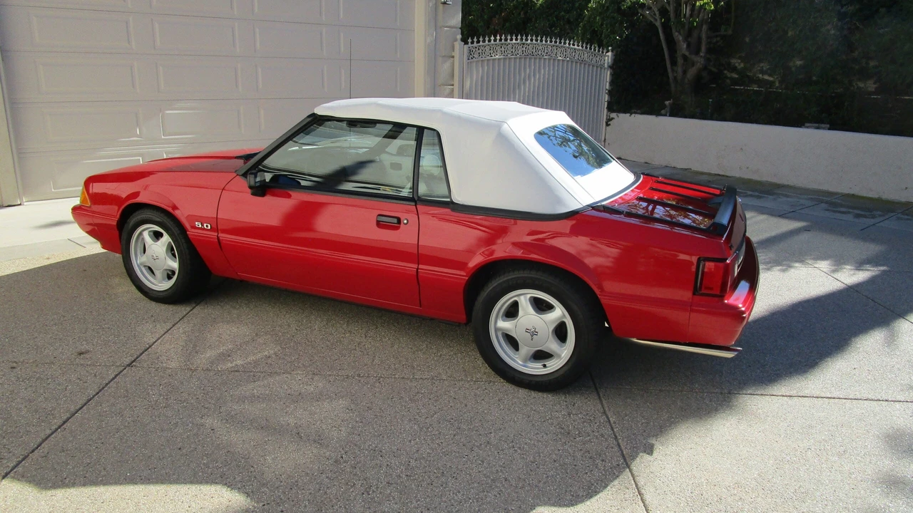 1993 Ford Mustang 3rd Gen - Image 5 of 31