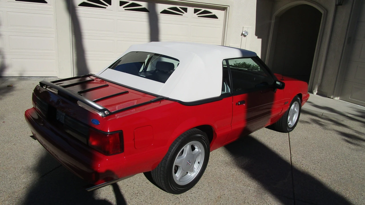 1993 Ford Mustang 3rd Gen - Image 8 of 31