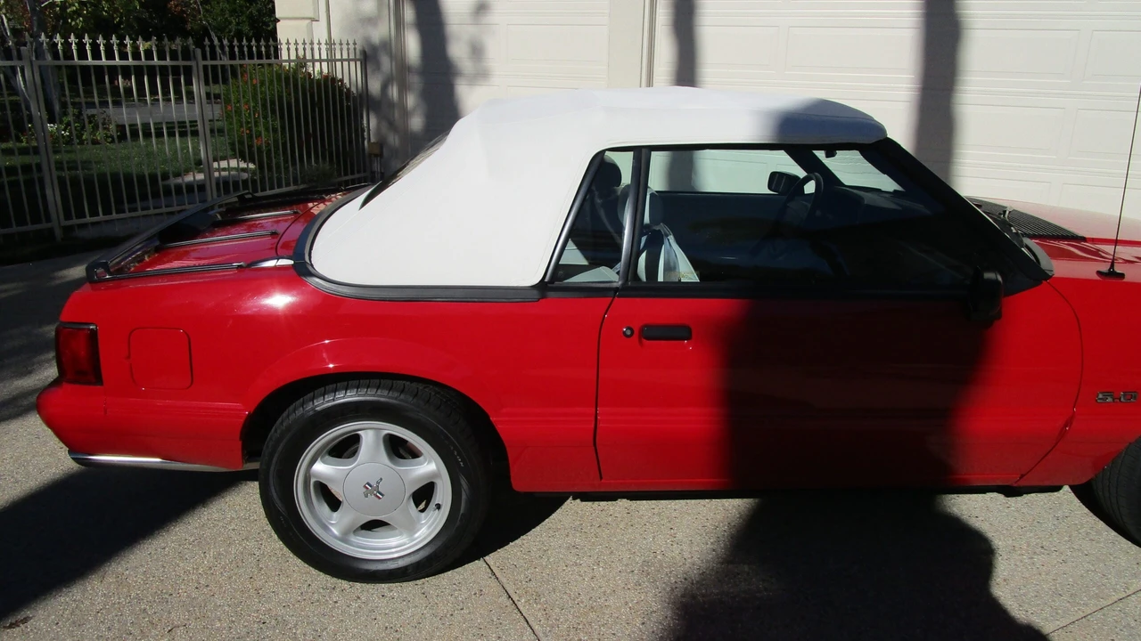 1993 Ford Mustang 3rd Gen - Image 10 of 31
