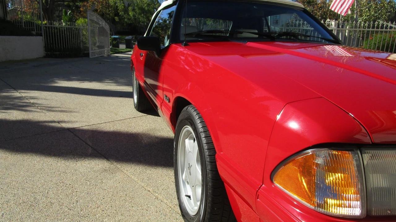 1993 Ford Mustang 3rd Gen - Image 22 of 31