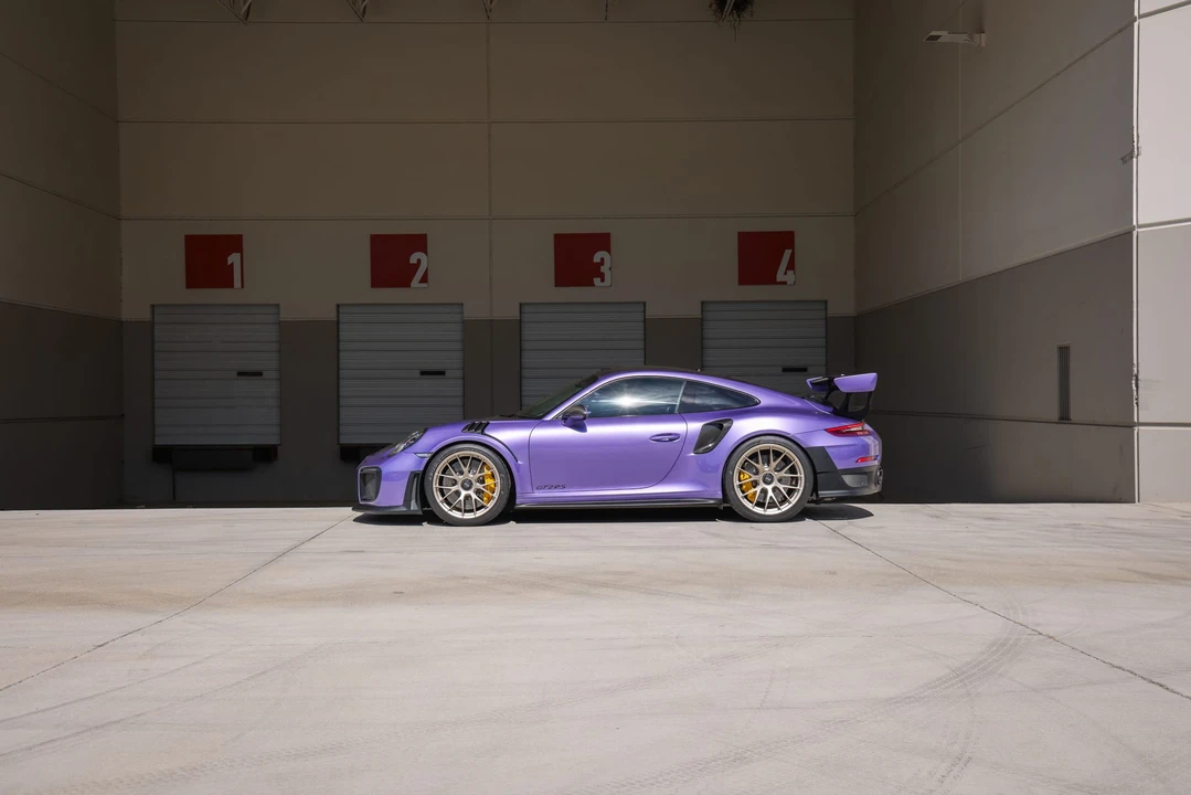 2018 Porsche 991 GT2 RS - Image 7 of 31