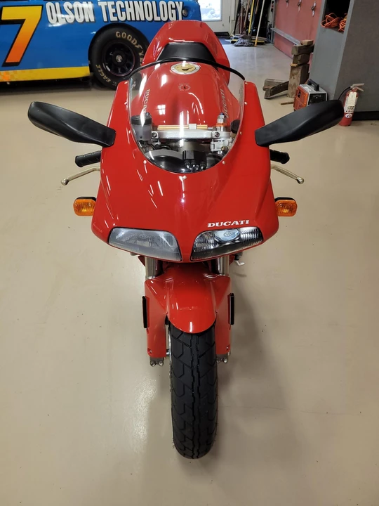 1995 Ducati 916 - Image 29 of 31