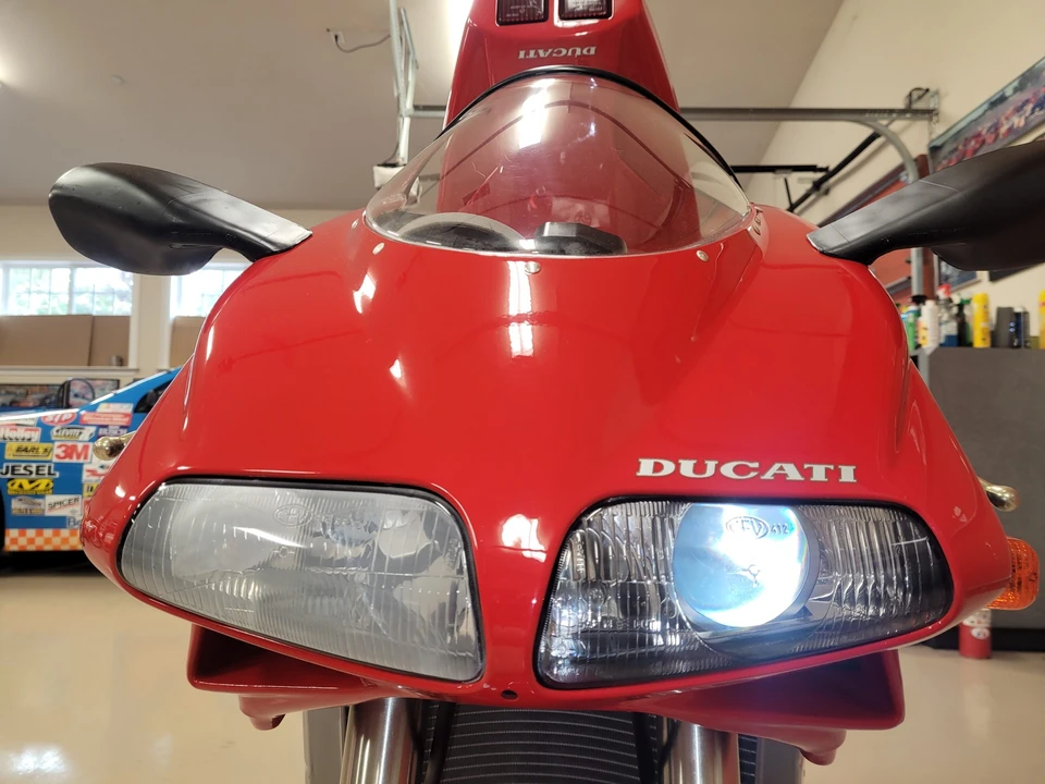 1995 Ducati 916 - Image 30 of 31
