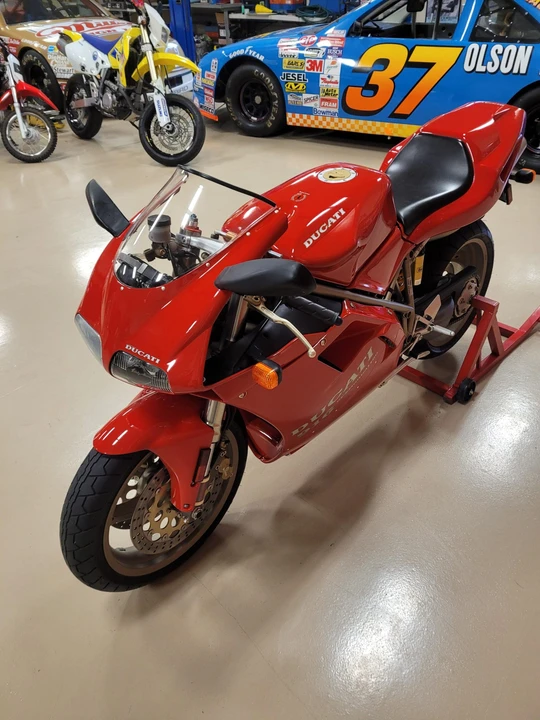1995 Ducati 916 - Image 13 of 31