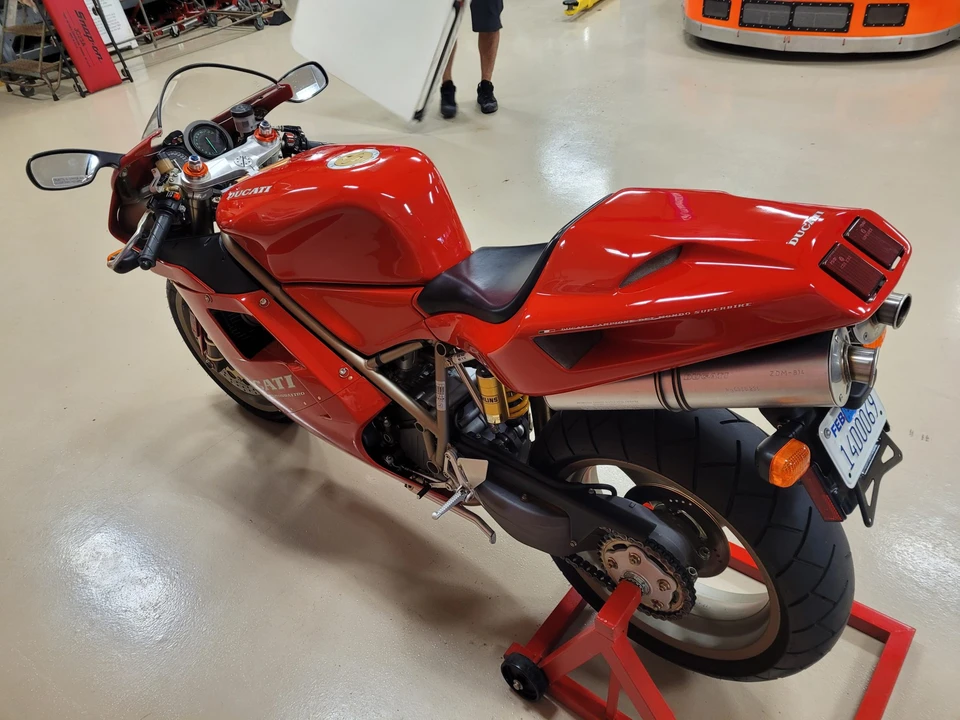 1995 Ducati 916 - Image 17 of 31