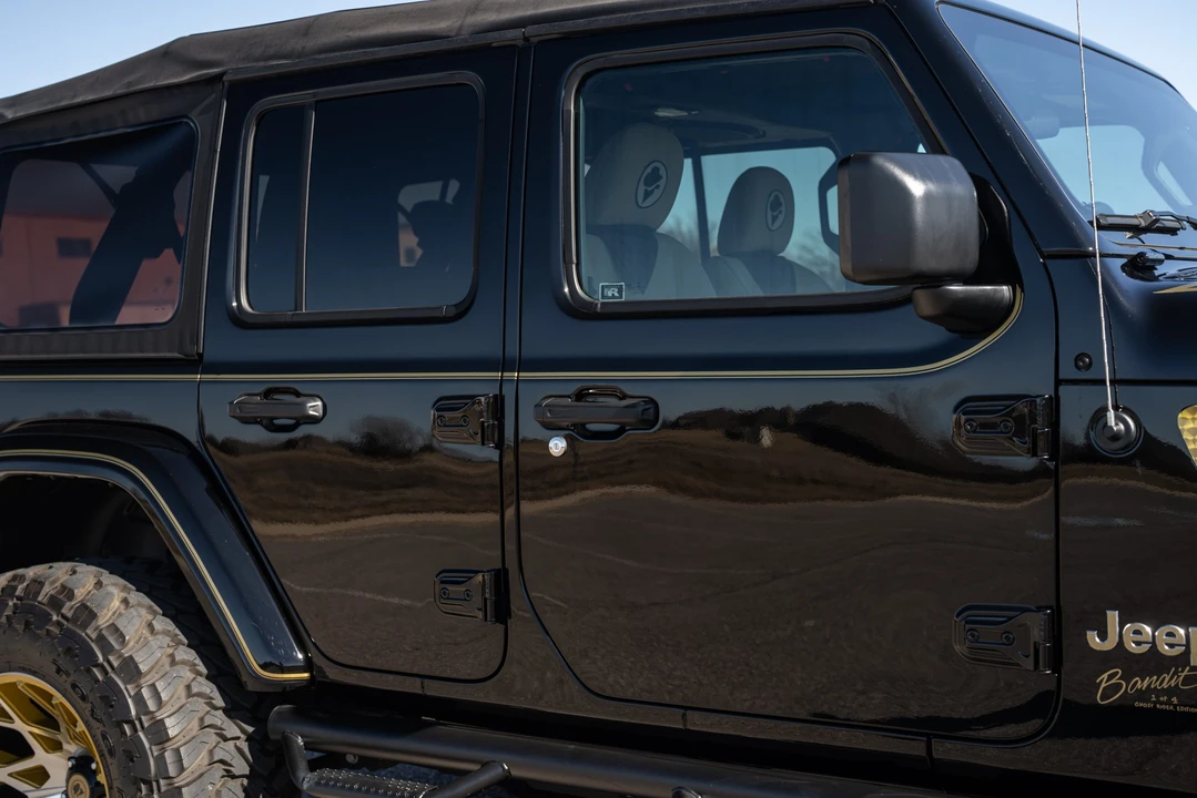 2018 Jeep JL Wrangler - Image 19 of 31