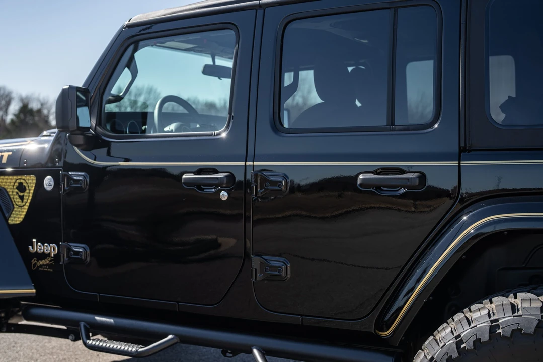 2018 Jeep JL Wrangler - Image 13 of 31