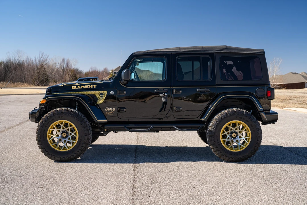 2018 Jeep JL Wrangler - Image 9 of 31