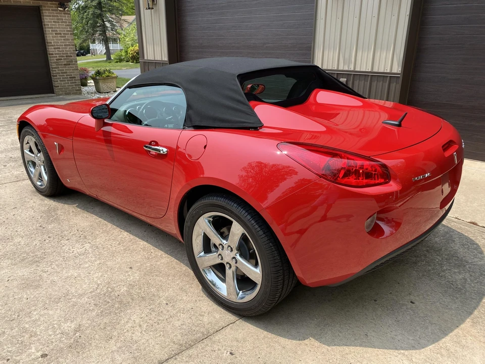 2007 Pontiac Solstice - Image 17 of 31