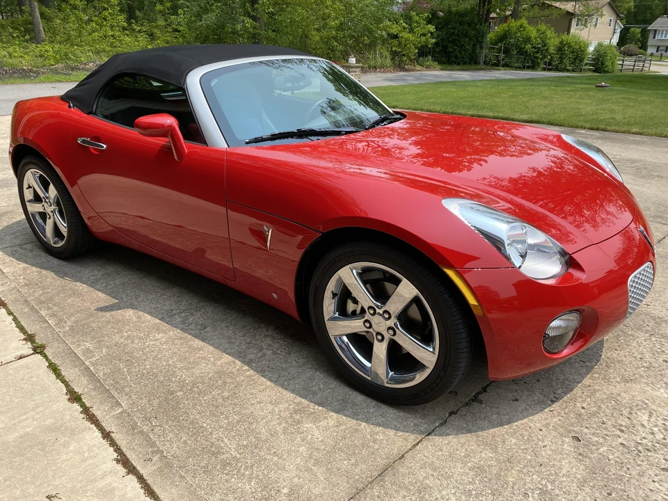 2007 Pontiac Solstice - Image 11 of 31