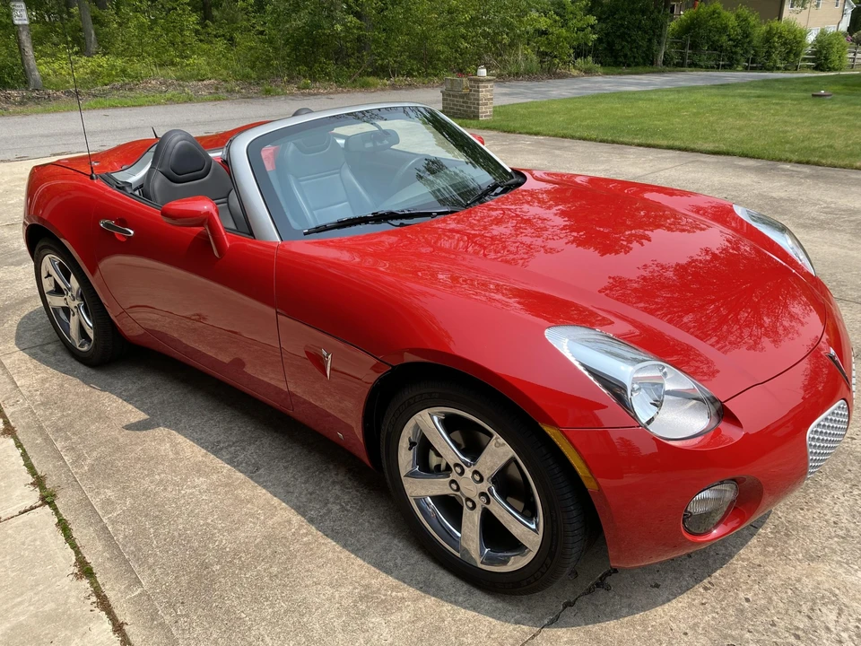 2007 Pontiac Solstice - Image 3 of 31