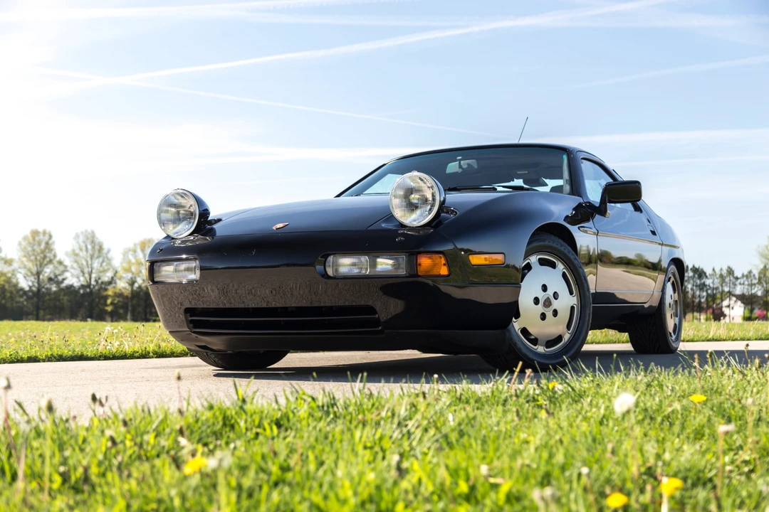 1989 Porsche 928 S4 - Image 26 of 31