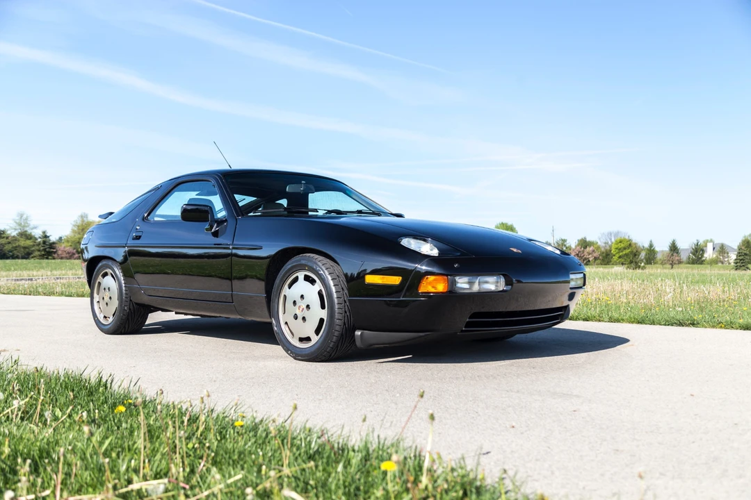 1989 Porsche 928 S4 - Image 3 of 31