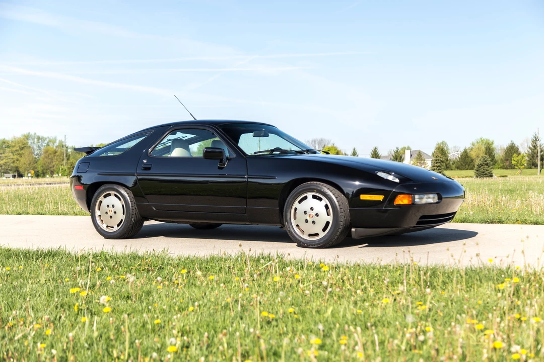 1989 Porsche 928 S4 - Image 5 of 31