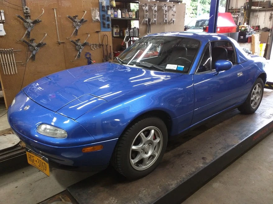 1995 Mazda NA MX-5 Miata - Image 6 of 31