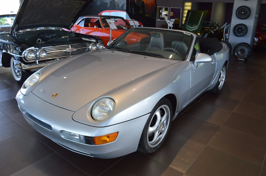 1995 Porsche 968 - Image 2 of 31