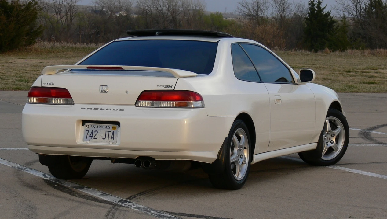 1998 Honda Prelude 5th Gen - Image 27 of 31