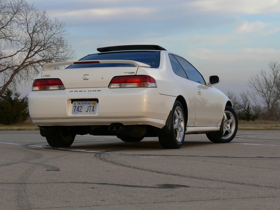 1998 Honda Prelude 5th Gen - Image 24 of 31